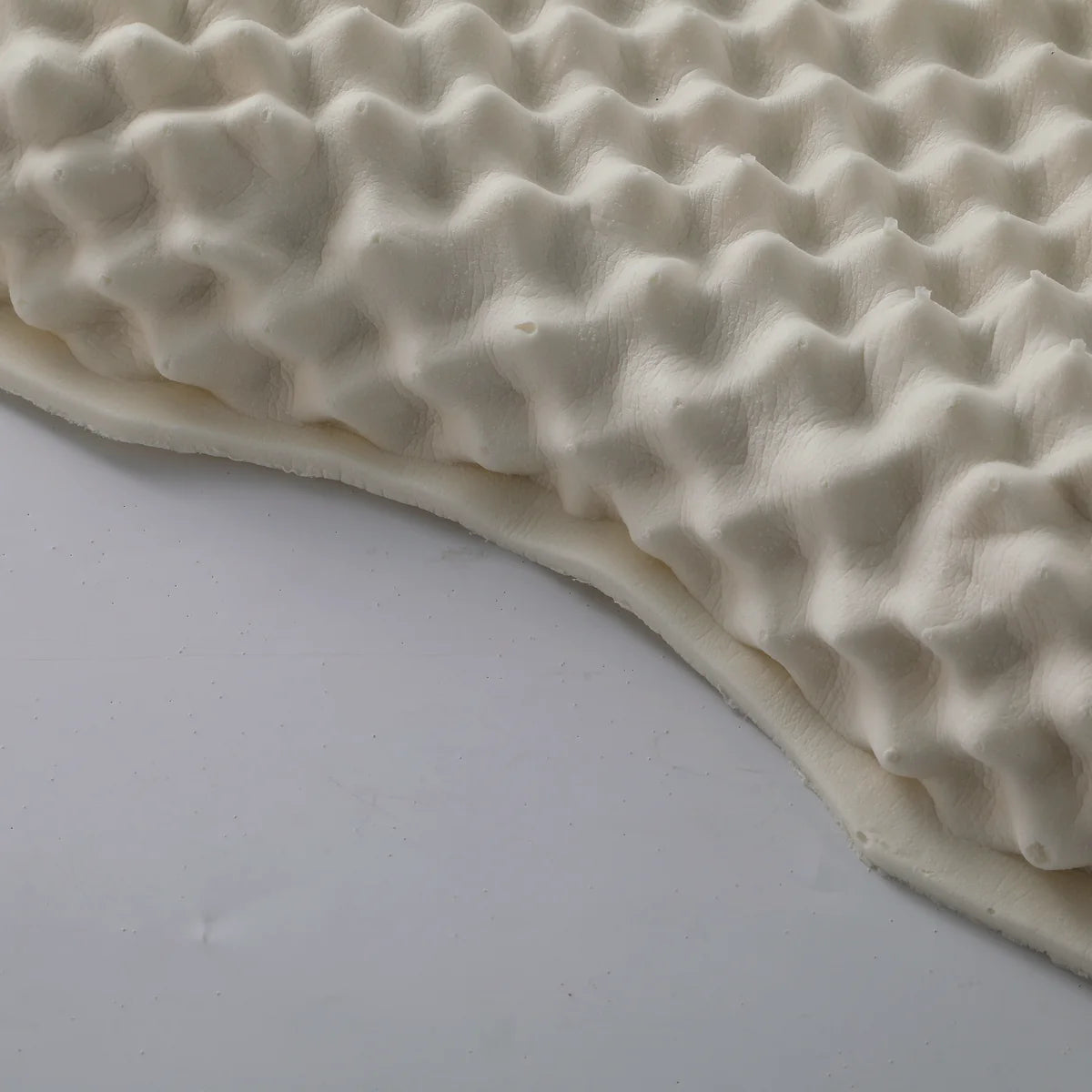 PAPATYA Latex Side Sleeper Beauty Pillow Peanut Shape with Massage Nodules