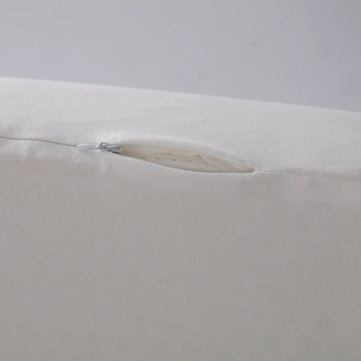 PAPATYA Latex Side Sleeper Beauty Pillow Peanut Shape with Massage Nodules