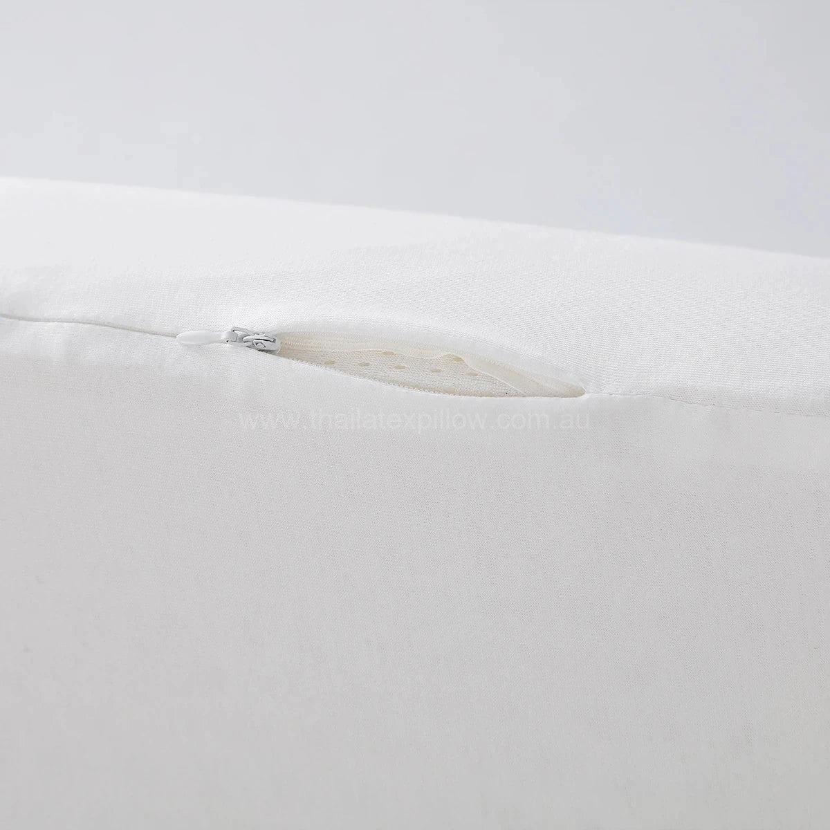 Zipper detail - PAPATYA Baby Flat Pillow with Soft Contour & Flat Ventilated Design
